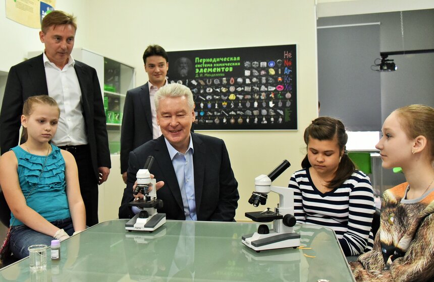 Мэр осмотрел новый эколого-просветительский центр в "Кусково" 13 фото