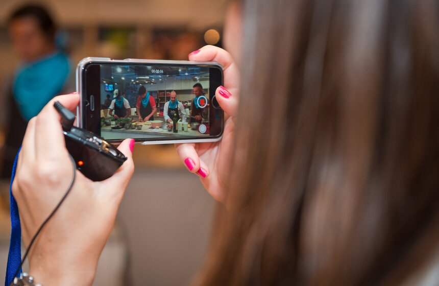 Гонщики Formula E посетили зоопарк и кулинарное шоу 6 фото