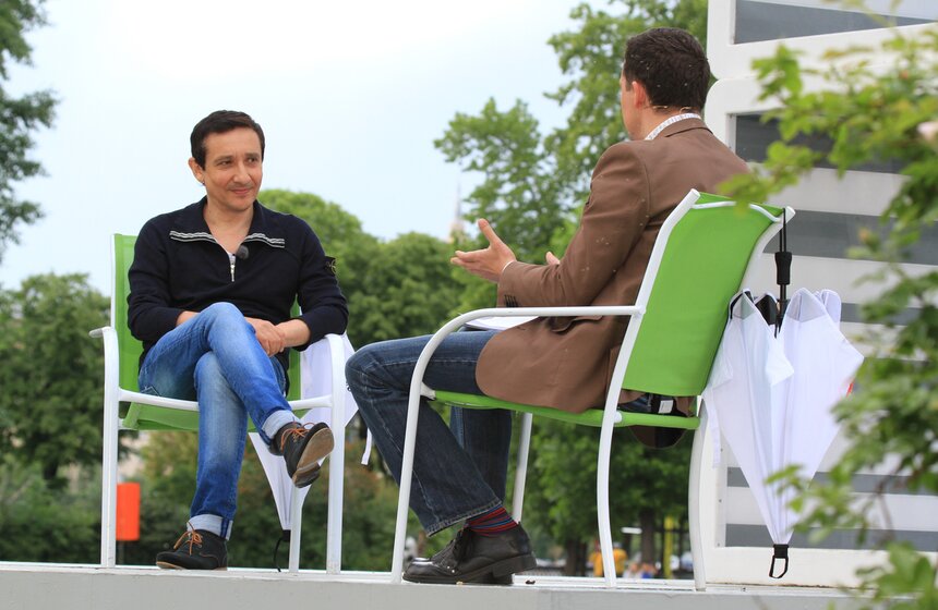 "Лето в парке": музыканты и актеры в гостях у "Москвы 24" 24 фото