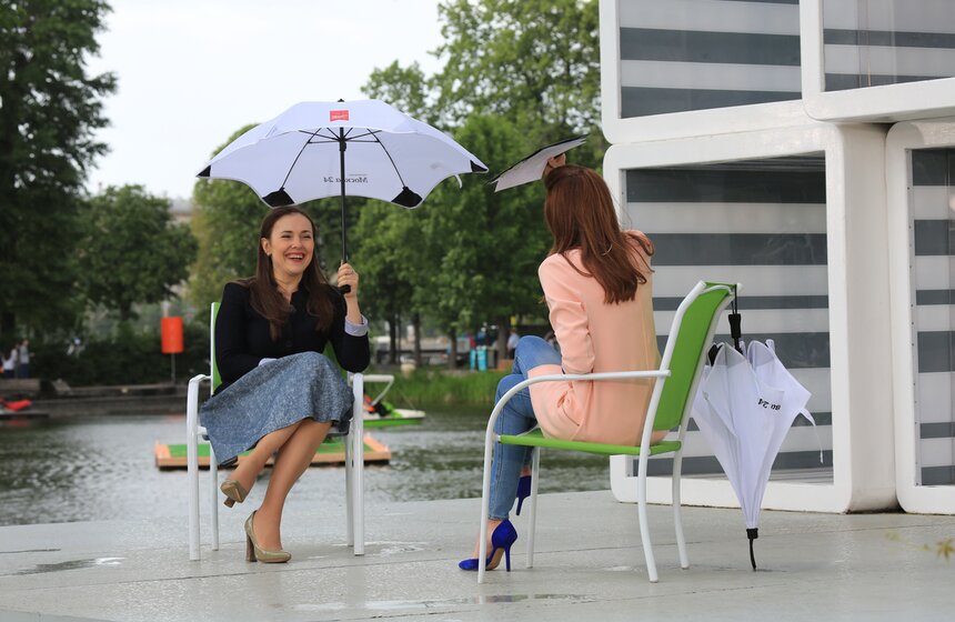 "Лето в парке": музыканты и актеры в гостях у "Москвы 24" 11 фото