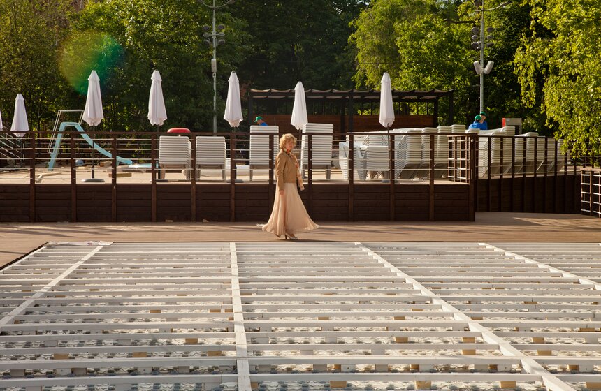 На ВДНХ готовят к открытию пляжную зону 16 фото