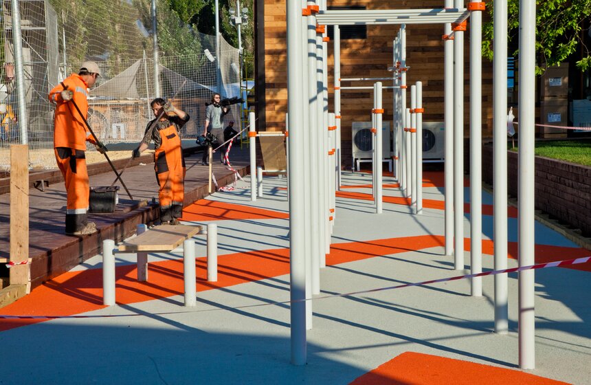 На ВДНХ готовят к открытию пляжную зону 22 фото