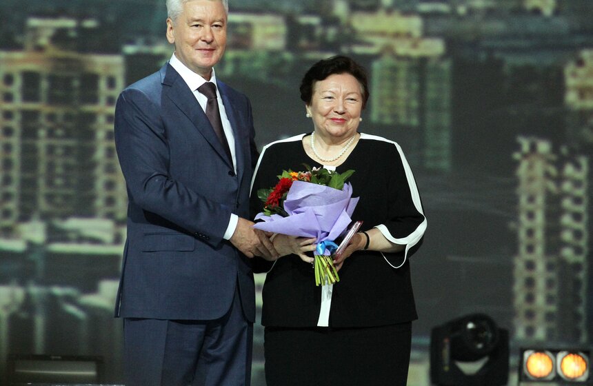 Сергей Собянин наградил лучших социальных работников Москвы 7 фото