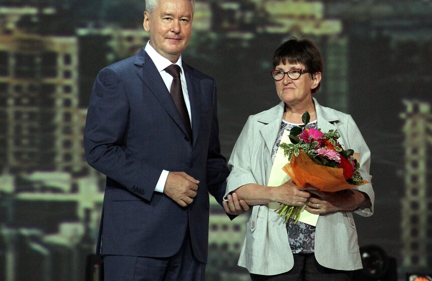 Сергей Собянин наградил лучших социальных работников Москвы 16 фото