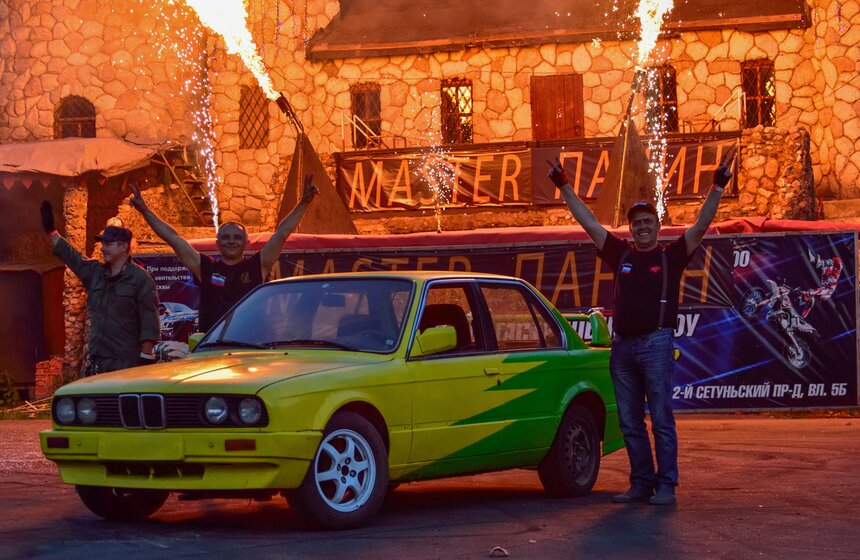 Шоу каскадеров Fire Angels Motors 30 фото