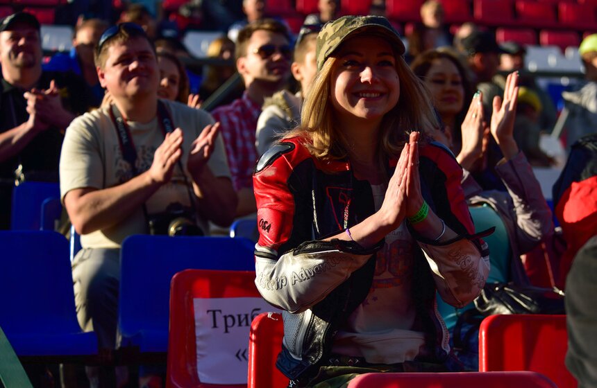 Шоу каскадеров Fire Angels Motors 14 фото