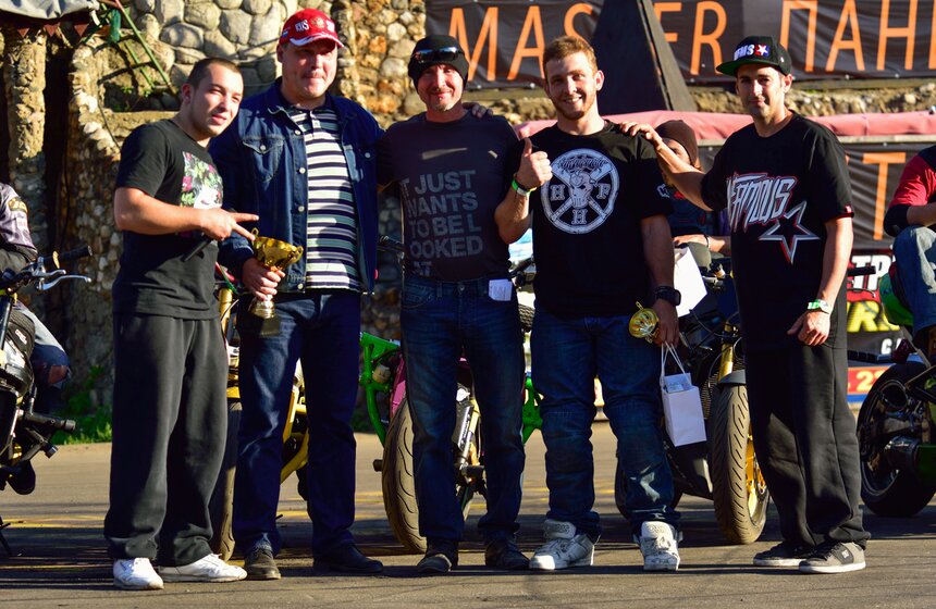 Шоу каскадеров Fire Angels Motors 13 фото