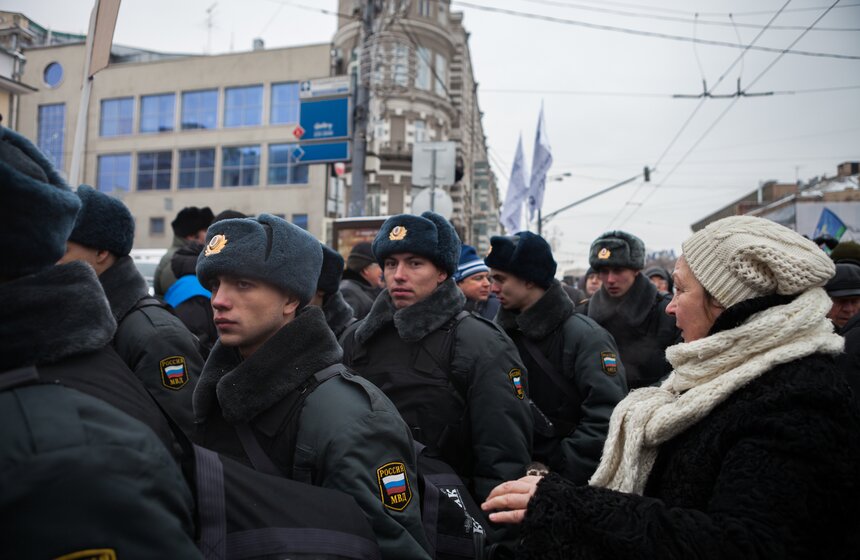 В Москве прошло шествие противников "закона Димы Яковлева" 2 фото