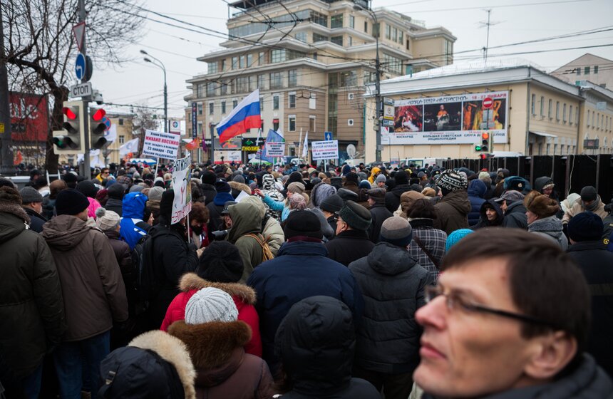 В Москве прошло шествие противников "закона Димы Яковлева" 1 фото