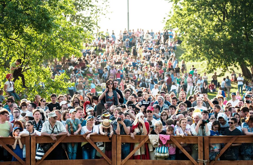 В "Коломенском" прошел исторический фестиваль "Времена и эпохи" 36 фото