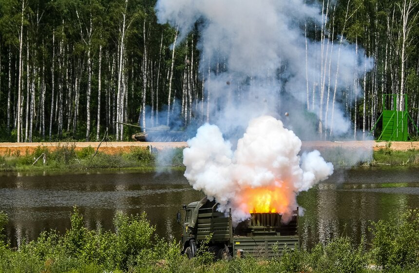 В подмосковном Алабине прошла подготовка к форуму "Армия-2015" 27 фото