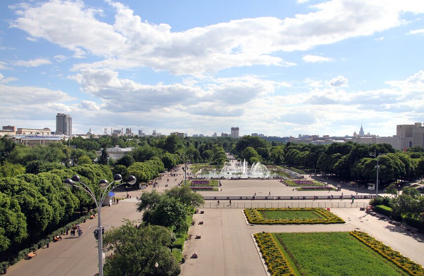 Сергей Собянин открыл обновленную входную группу парка Горько 11 фото