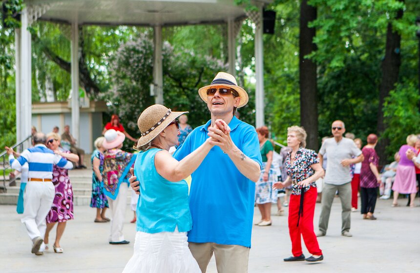 "Цветущий парк": Лето в "Сокольниках" 25 фото