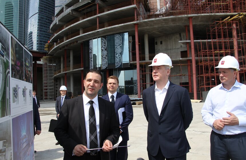 Сергей Собянин проинспектировал строительство "Москвы-Сити" 8 фото
