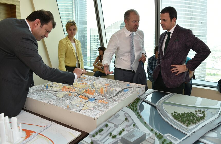 Сергей Собянин проинспектировал строительство "Москвы-Сити" 21 фото