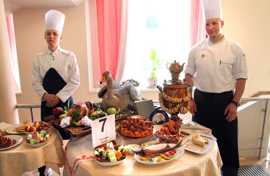 В Музее кулинарного искусства выбрали лучших поваров столицы 7 фото