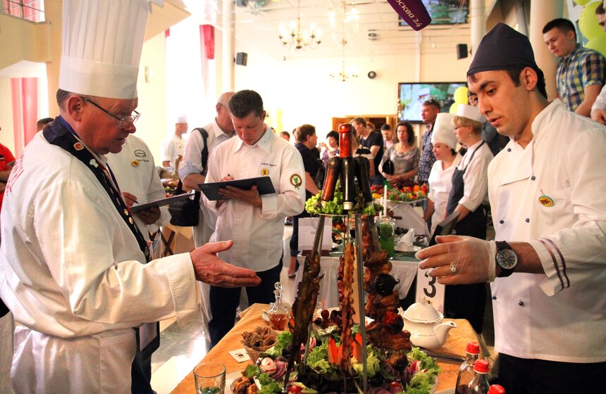 В Музее кулинарного искусства выбрали лучших поваров столицы 14 фото