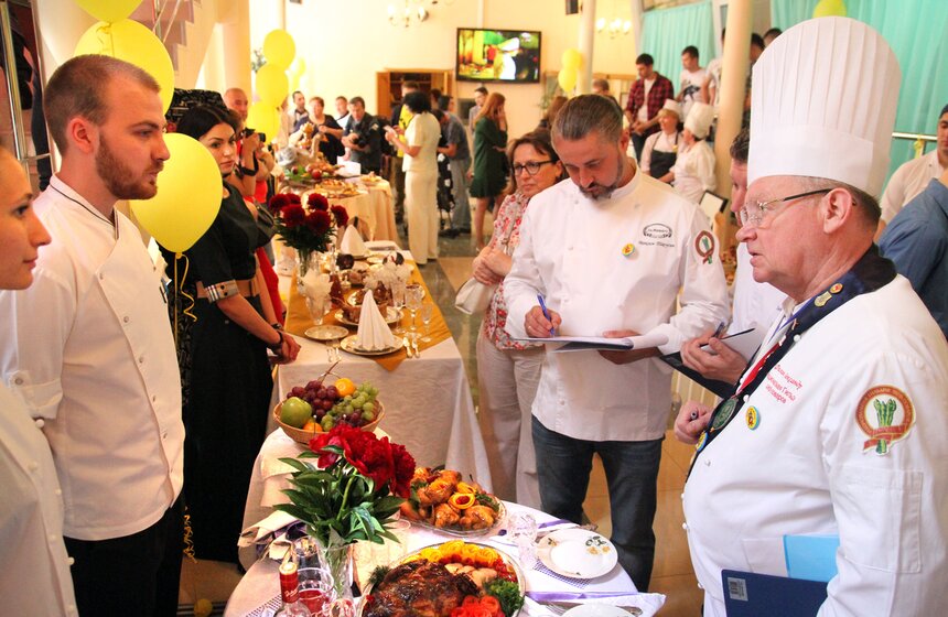 В Музее кулинарного искусства выбрали лучших поваров столицы 18 фото