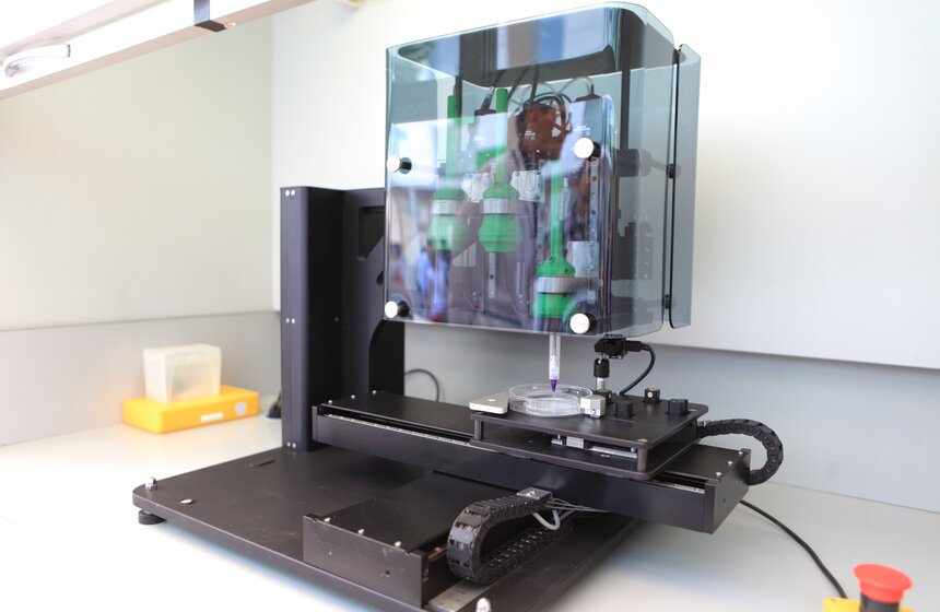 Сергей Собянин посетил инновационный центр "Сколково" 26 фото