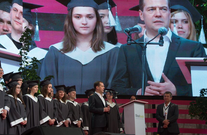 Сергей Собянин посетил инновационный центр "Сколково" 27 фото