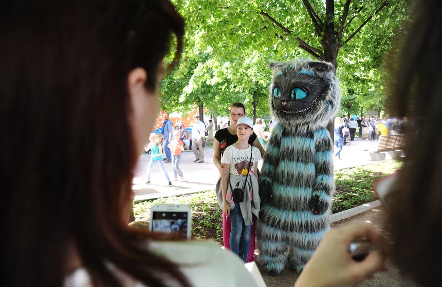 Цветы жизни: детский праздник на Цветном бульваре 20 фото