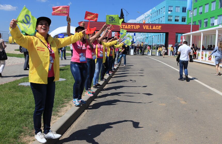 Сергей Собянин посетил инновационный центр "Сколково" 1 фото