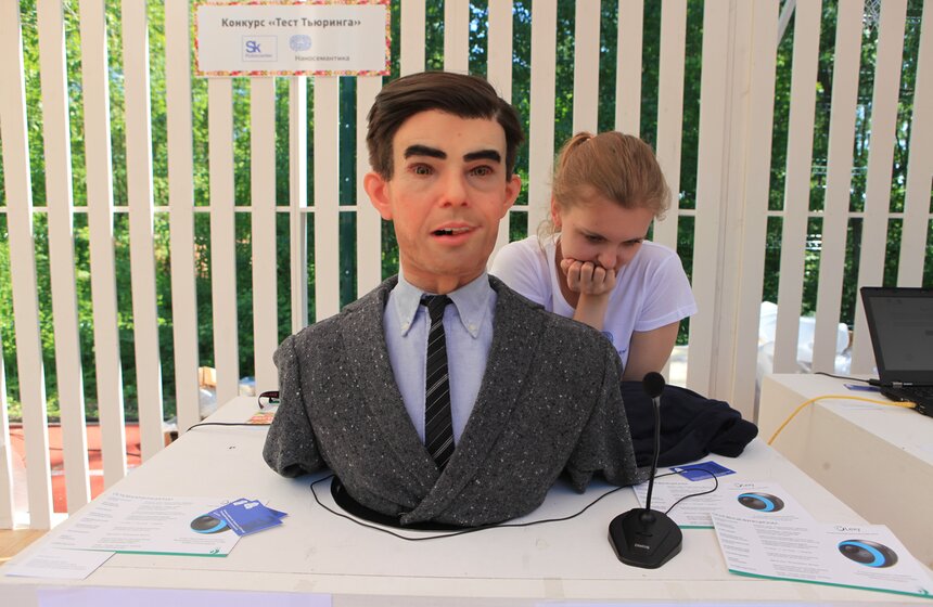 Сергей Собянин посетил инновационный центр "Сколково" 17 фото