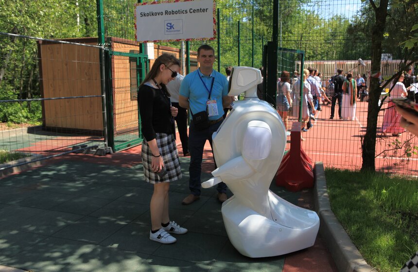 Сергей Собянин посетил инновационный центр "Сколково" 14 фото