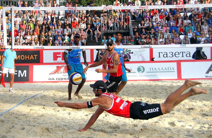 В Москве прошел этап Мирового тура FIVB по пляжному волейболу 26 фото