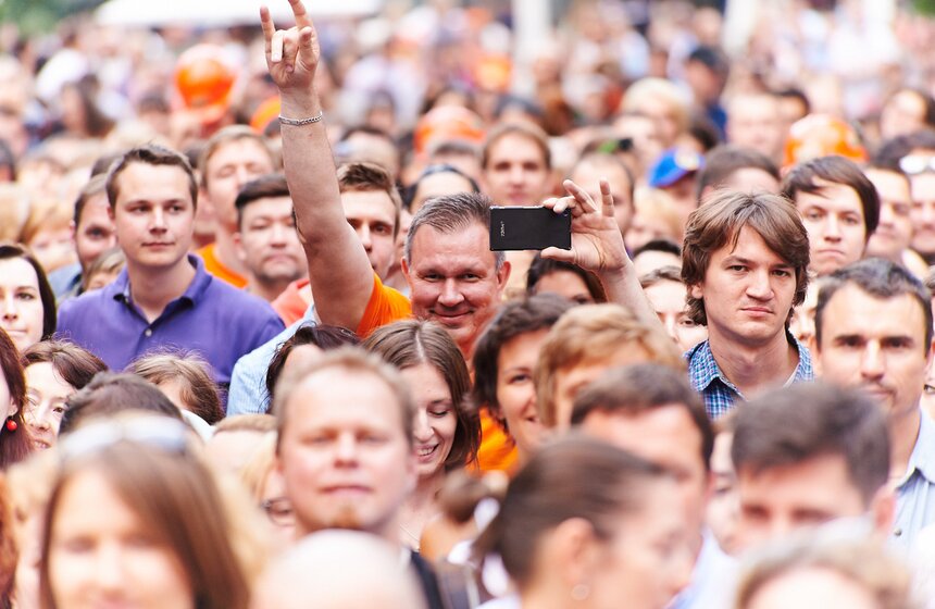 Группа "Чайф" выступила в саду "Эрмитаж" 13 фото