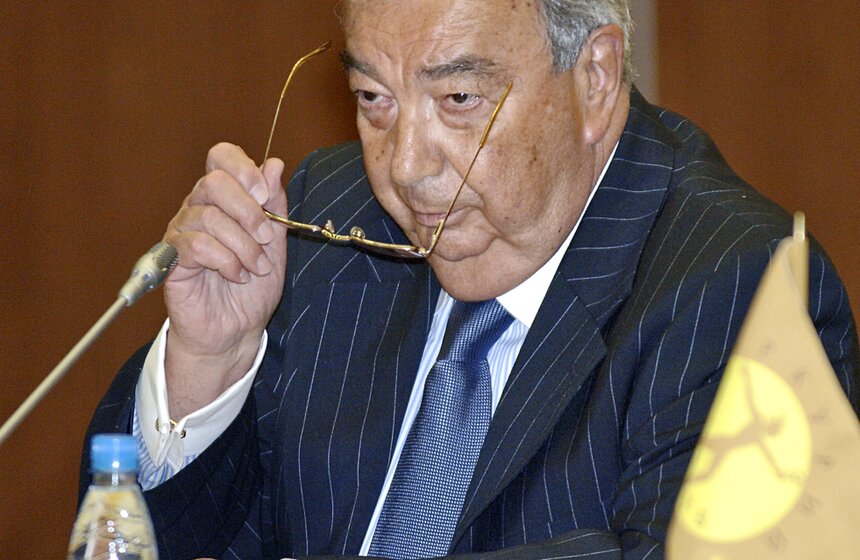 Умер бывший премьер-министр России Евгений Примаков 8 фото