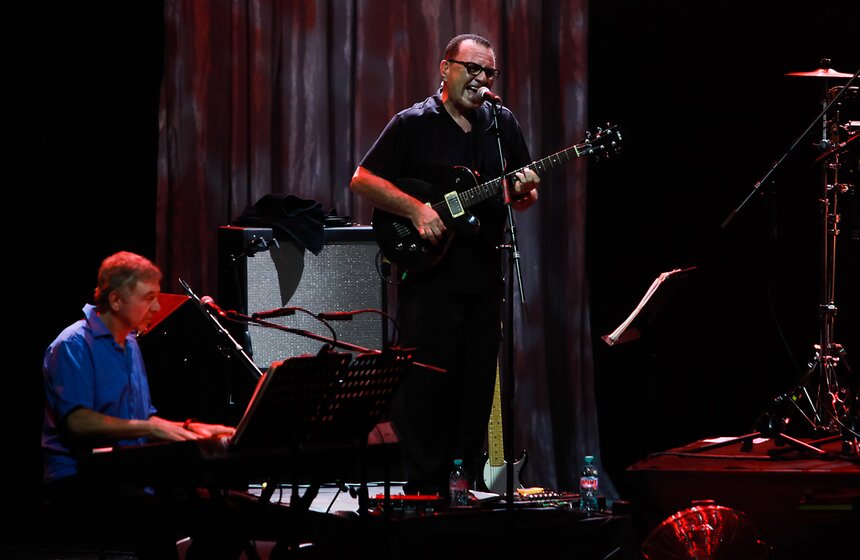 Концерт George Benson в "Крокус Сити Холле" 7 фото