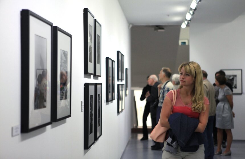 Выставки цветных снимков Российской империи и Юрия Кривоносова 7 фото