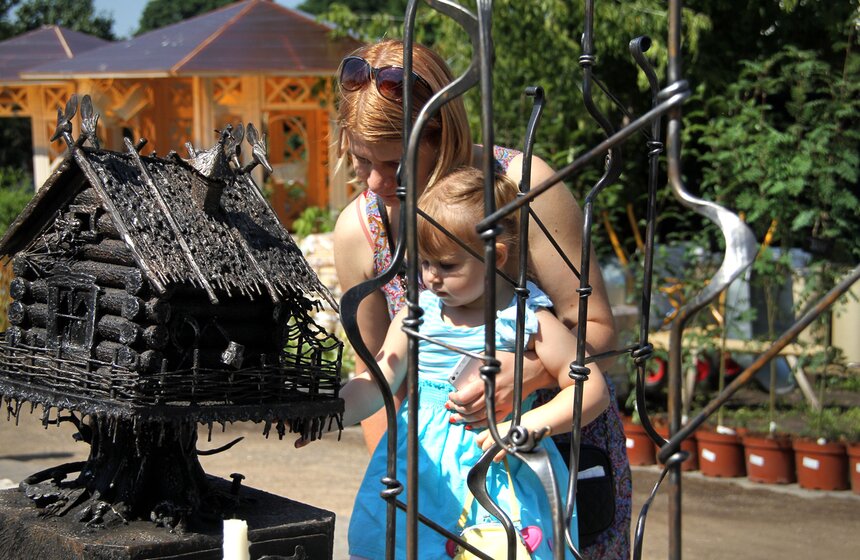 В МУЗЕОНе продолжается Международный фестиваль садов и цветов 23 фото