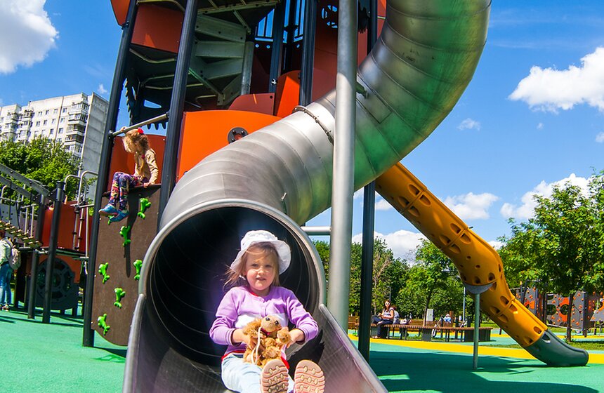"Цветущий парк": Лето в "Садовниках" 4 фото