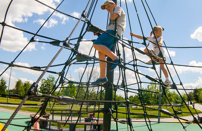 "Цветущий парк": Лето в "Садовниках" 5 фото
