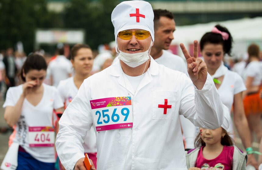 В Москве состоялся "Красочный забег" 4 фото