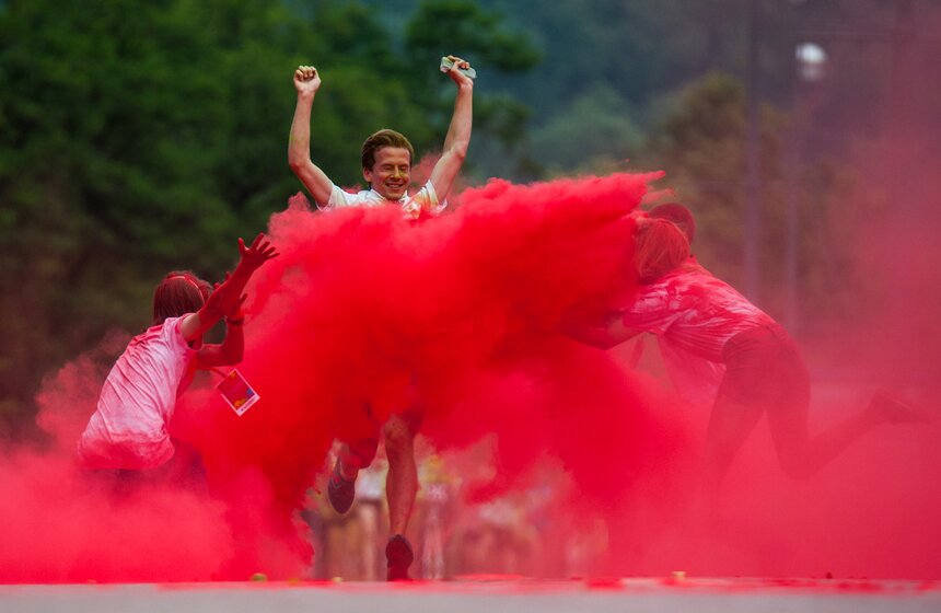 В Москве состоялся "Красочный забег" 7 фото