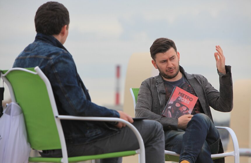 Глуховский, Пьеха и Мерзликин в летней студии "Москвы 24" 14 фото