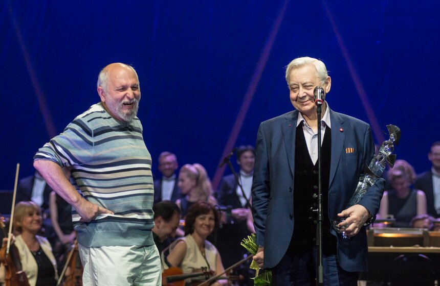 В столице наградили лауреатов премии "Хрустальная Турандот" 19 фото