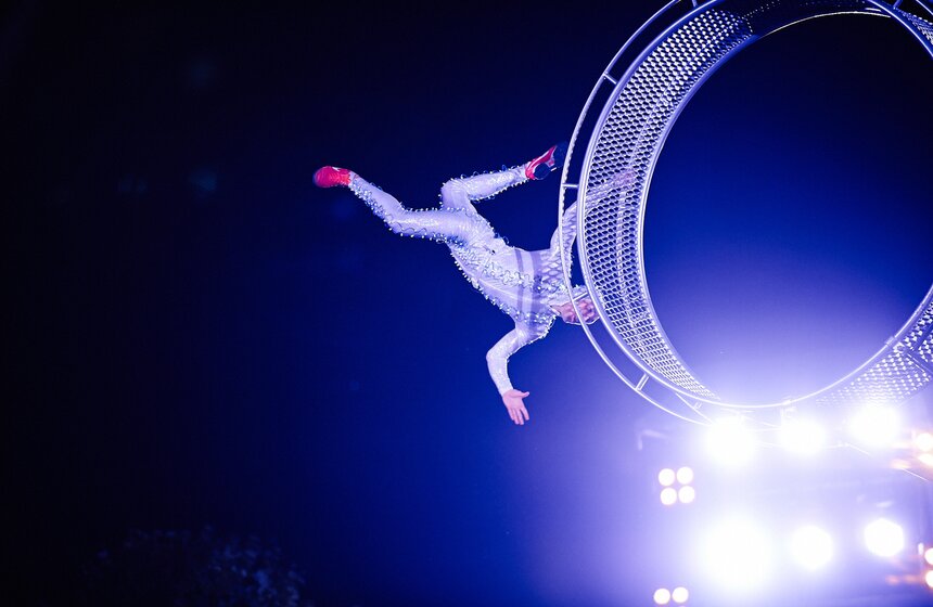 В парке Горького прошел выпускной вечер 20 фото