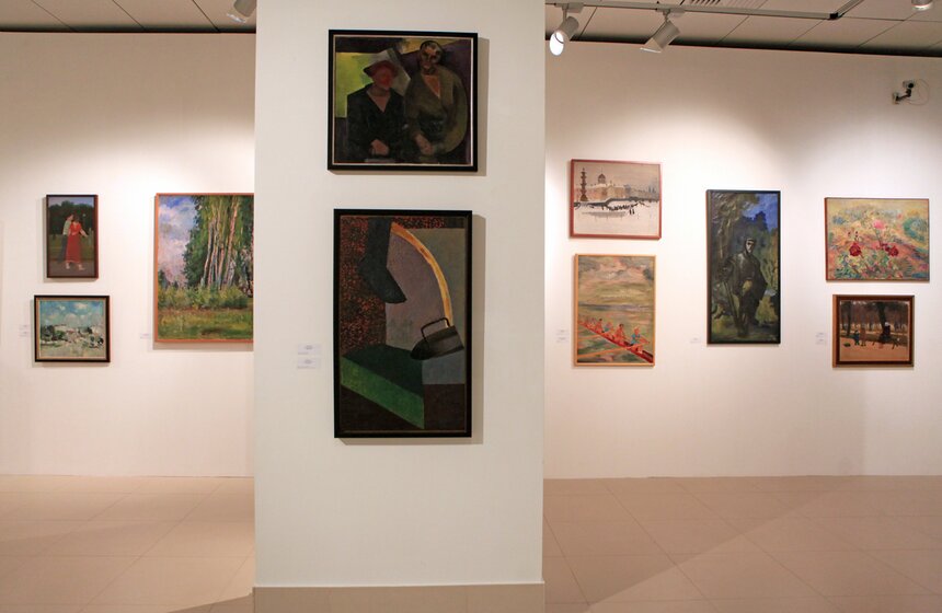 Выставка "Русский авангард" в МВЦ "Рабочий и Колхозница" 28 фото