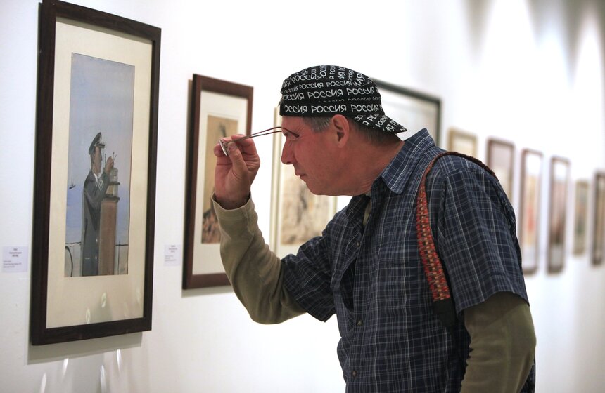 Выставка "Русский авангард" в МВЦ "Рабочий и Колхозница" 15 фото