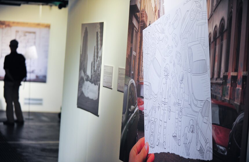 Выставка "Карандаш против камеры" в Московском планетарии 2 фото