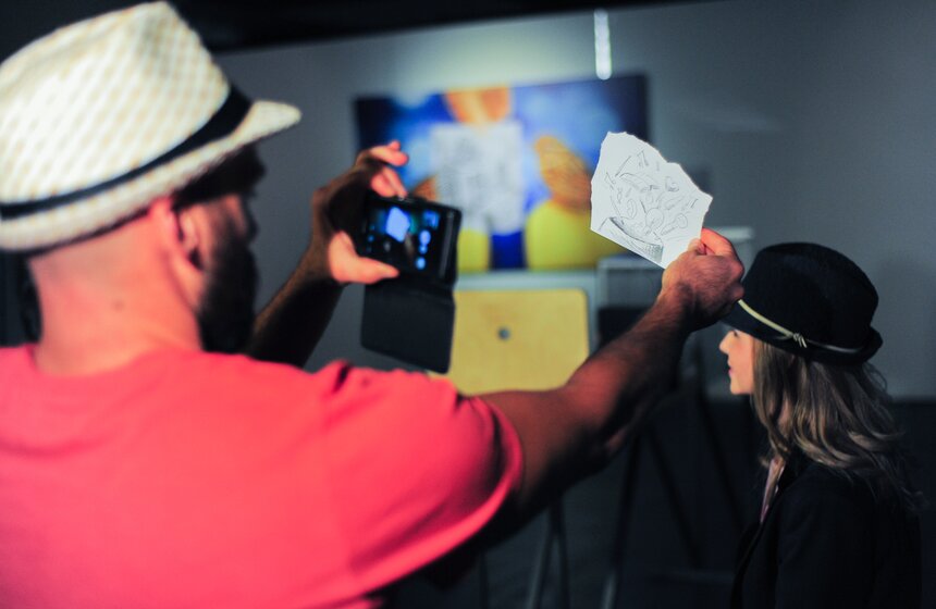 Выставка "Карандаш против камеры" в Московском планетарии 9 фото