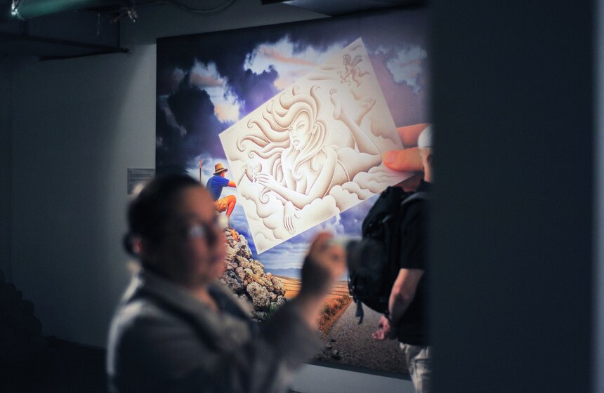 Выставка "Карандаш против камеры" в Московском планетарии 16 фото