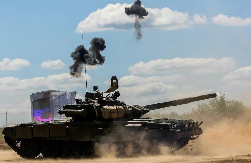 Военный форум "Армия-2015": от экипировки до новых боевых машин 14 фото