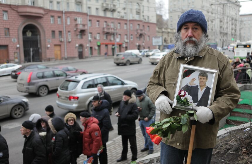 Москва простилась с Борисом Немцовым 1 фото