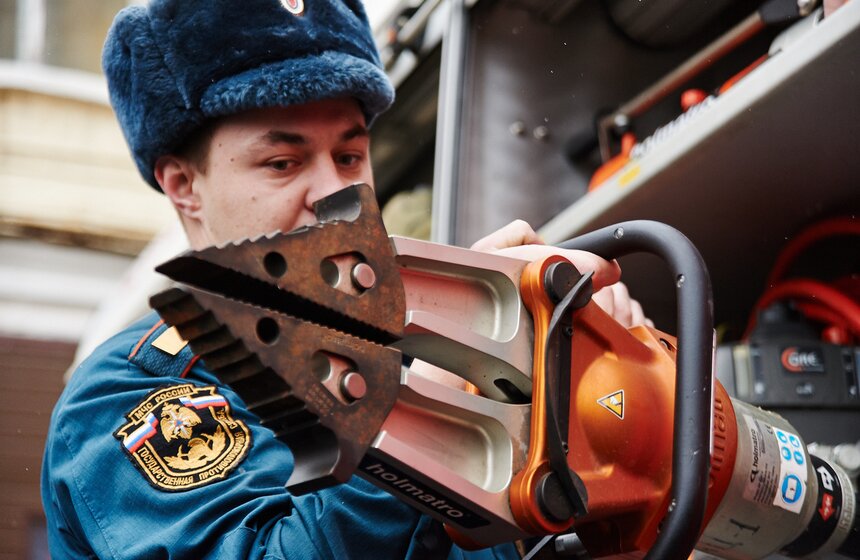 Спасенная семья объявила благодарность пожарникам 6 фото