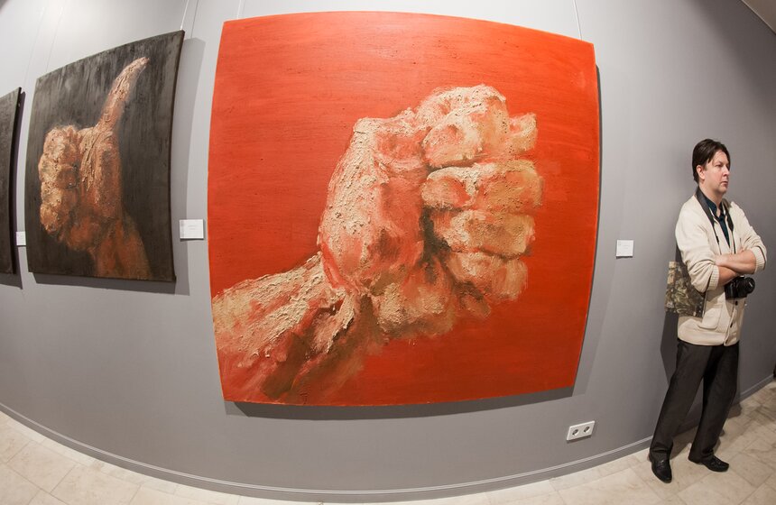 В галерее Artstory открылась выставка "Последний маргинал" 10 фото
